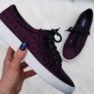 Michael Kors Collection Medallion Low Top Sneakers Sz 9